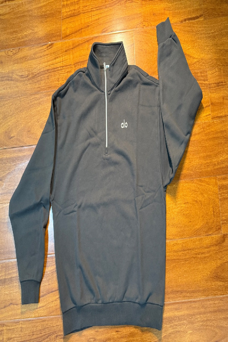 Accolade Quarter Zip Pullover - Black
