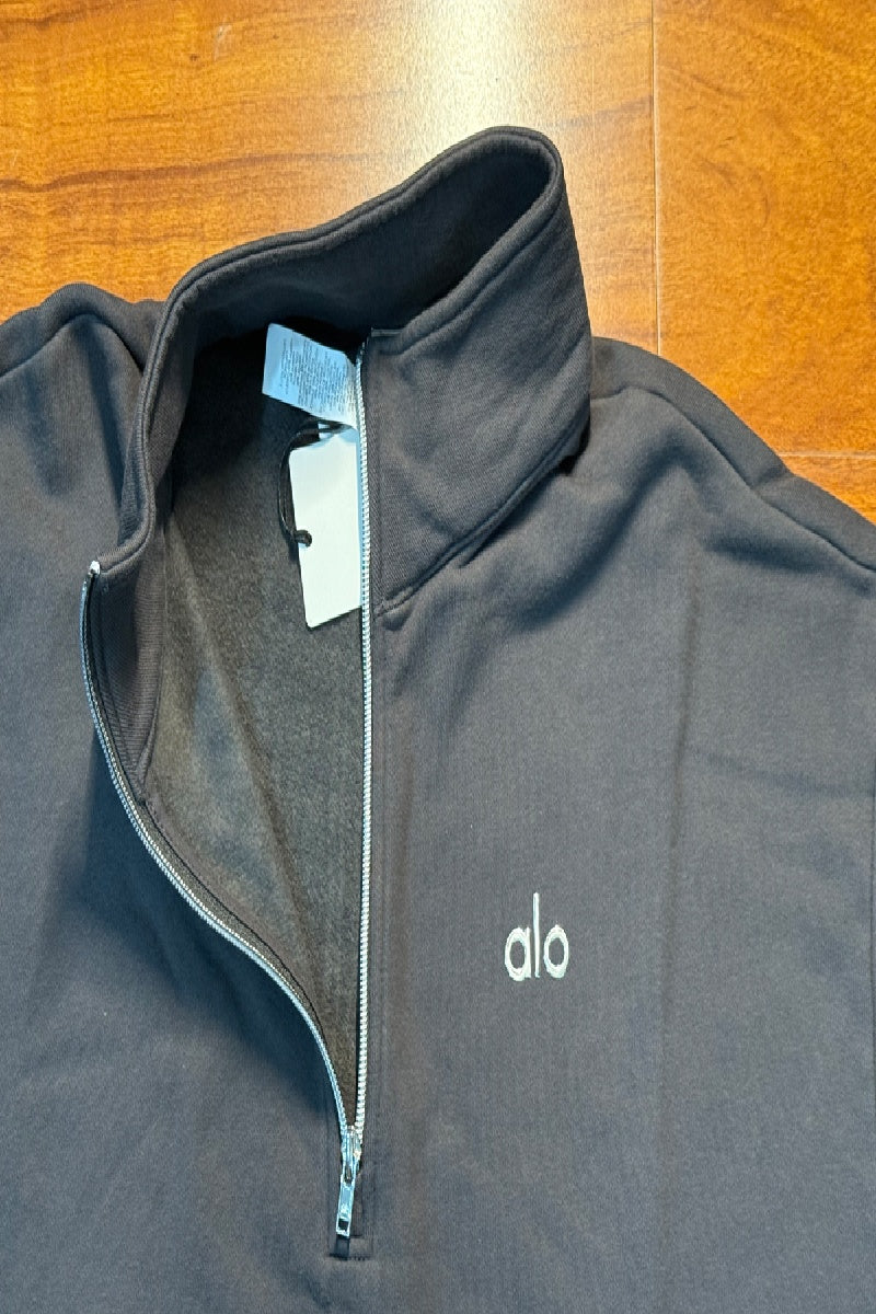 Accolade Quarter Zip Pullover - Black